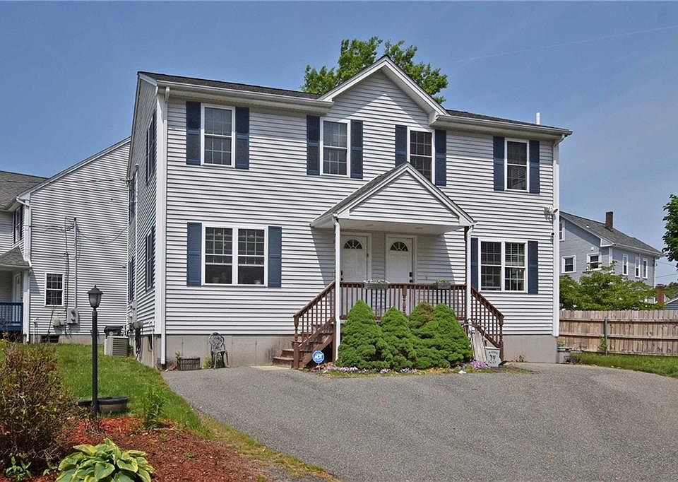 1st image of 13 Lisi Ln #13