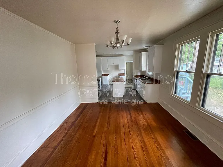 1524 Sunset Ave — Photo 17