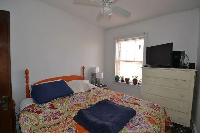 3815 N Greenview Ave #E4 — Photo 12