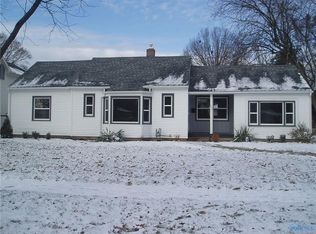 1207 Fort St, Maumee, OH 43537