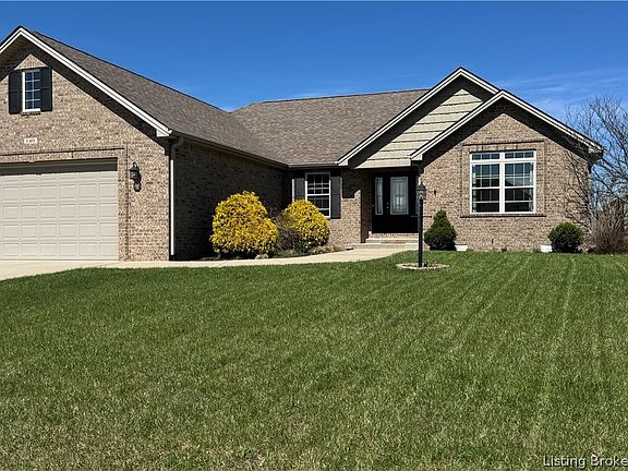 4th image of 140 W Marion Drive