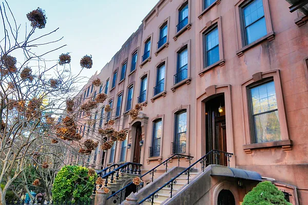 Rented by Awaye Realty Management LLC | media 20