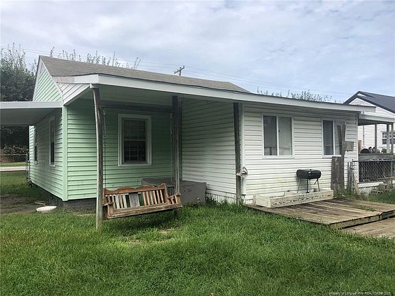 3rd image of 1008 E 7th St