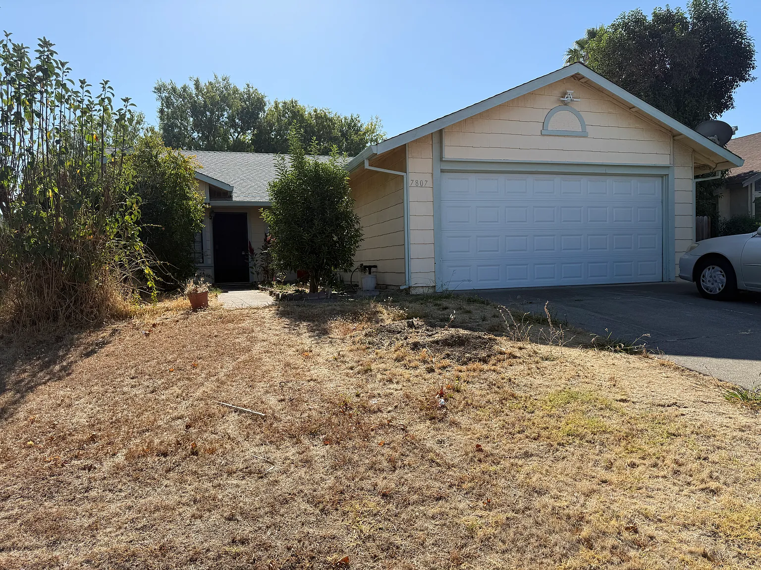 4 bed, 1615 sqft, $2,635 — Photo 1