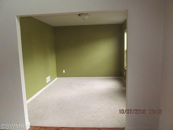 3rd image of 1632 Rock Valley Dr