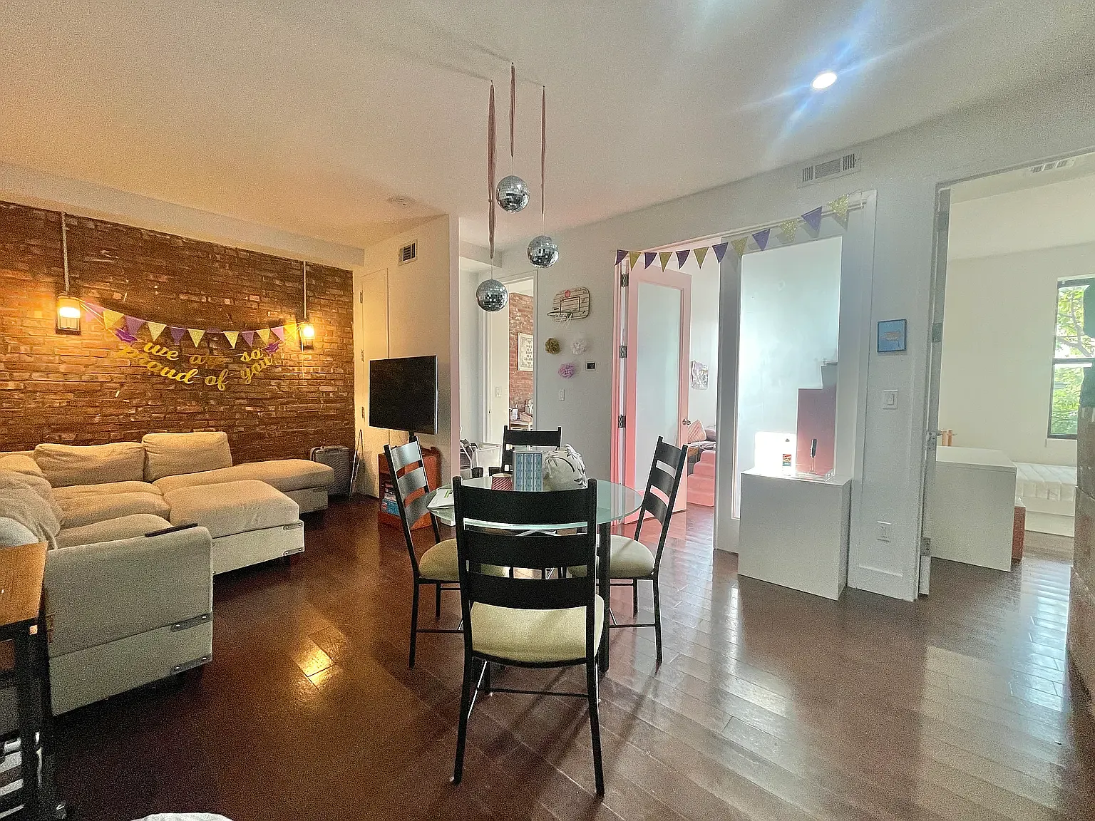204 Starr Street — Photo 2