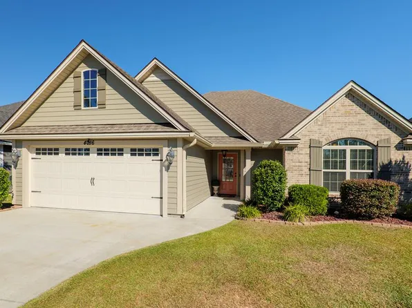 4016 Nelson Hill Pl, Hahira, GA 31632