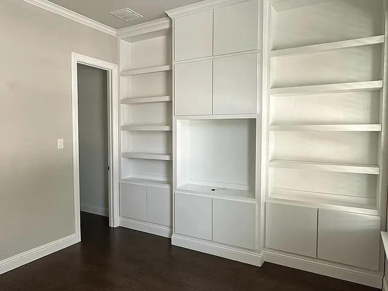 8533 Pine Valley Dr — Photo 16
