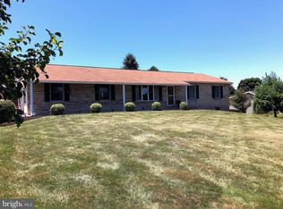 11998 Mentzer Gap Rd, Waynesboro, PA 17268