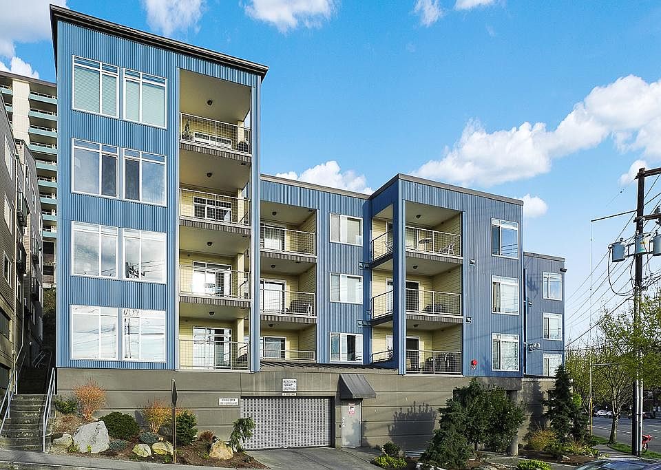 1st image of 500 Elliott Ave W APT 301
