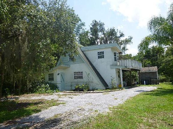 2nd image of 54 Hillside Ln