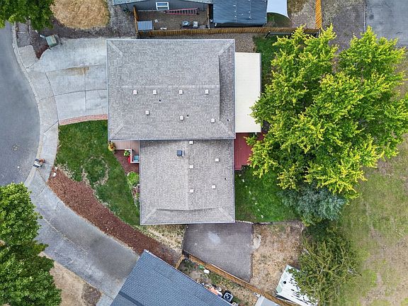 5th image of 2261 SW 195th Ave