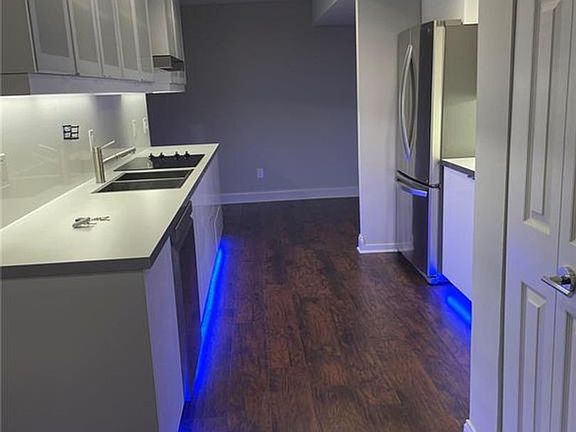 3rd image of 4308 Maryland Ave #2B