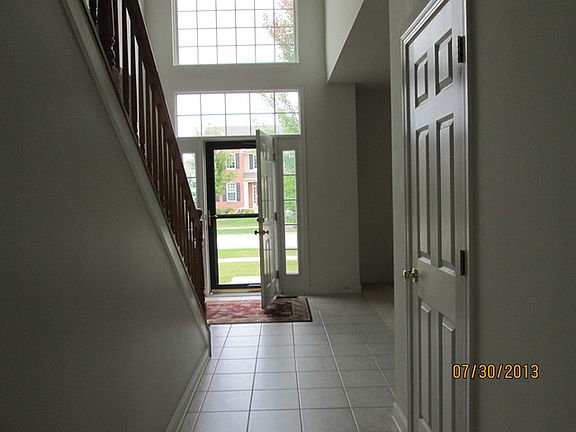3rd image of 2122 Bonita Ln