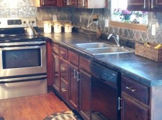 1051 Pheasant Dr, Genoa City, WI 53128