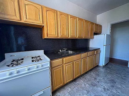 3rd image of 83-46 118th St #55L