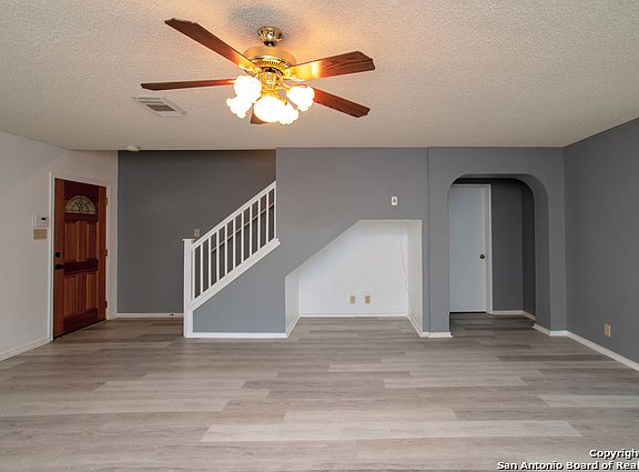2nd image of 11081 Cedar Park