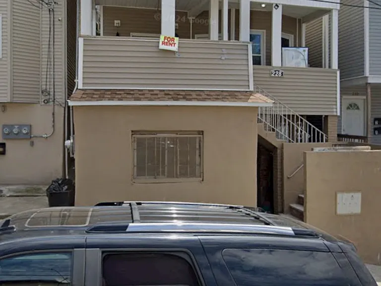 Benziger Ave — Photo 1