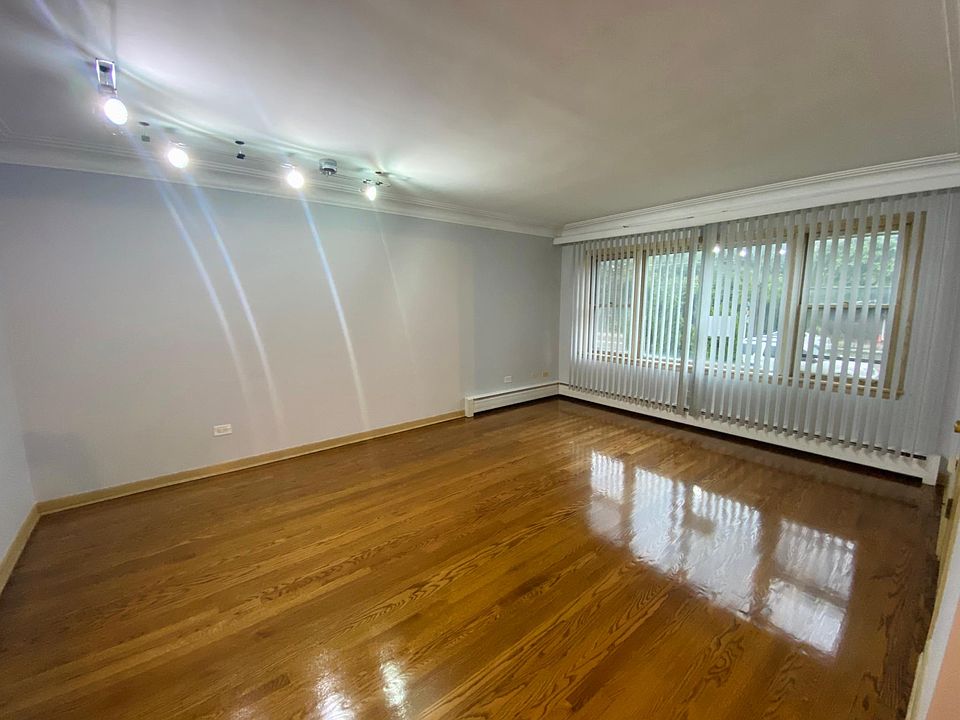 1st image of 4442 N Oak Park Ave