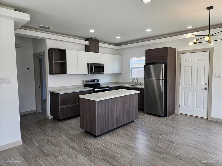 3600 Frio Ave #2 — Photo 6
