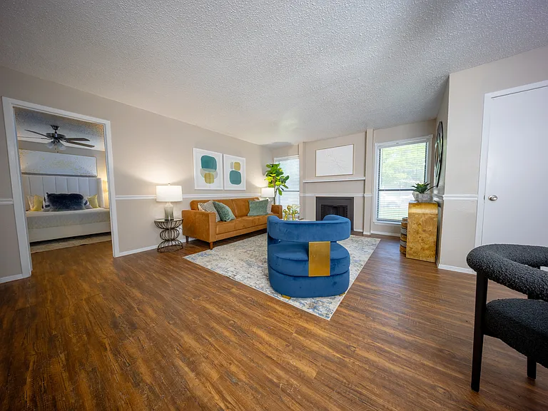 Stonegate Apartments — Photo 22