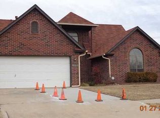 313 Cypress Dr, Oklahoma City, OK 73170