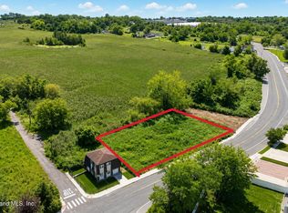 520 Mill Rd, Staten Island, NY 10306