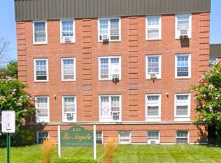 230 Central Ave #1F, Lawrence, NY