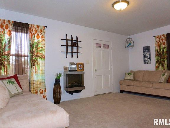 5th image of 115 E Frances Ave