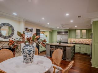 1357 Roaring Springs Rd, Fort Worth, TX 76114