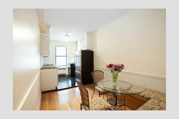 Sold by Stribling | media 4