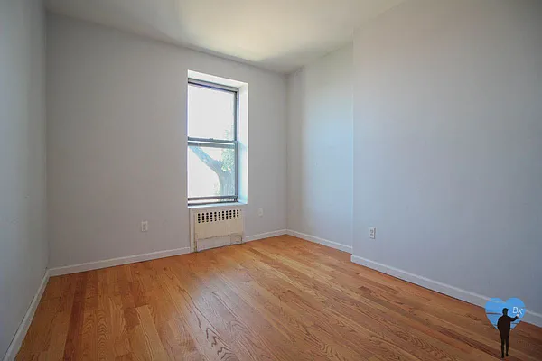 Rented by Next Door Realty NYC | media 33