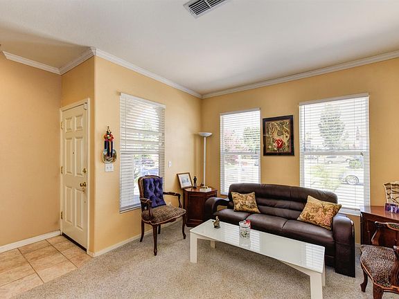 4th image of 3715 Broadland St