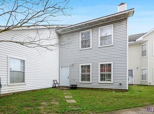 8517 E Cypress Point Ct, Baton Rouge, LA 70809