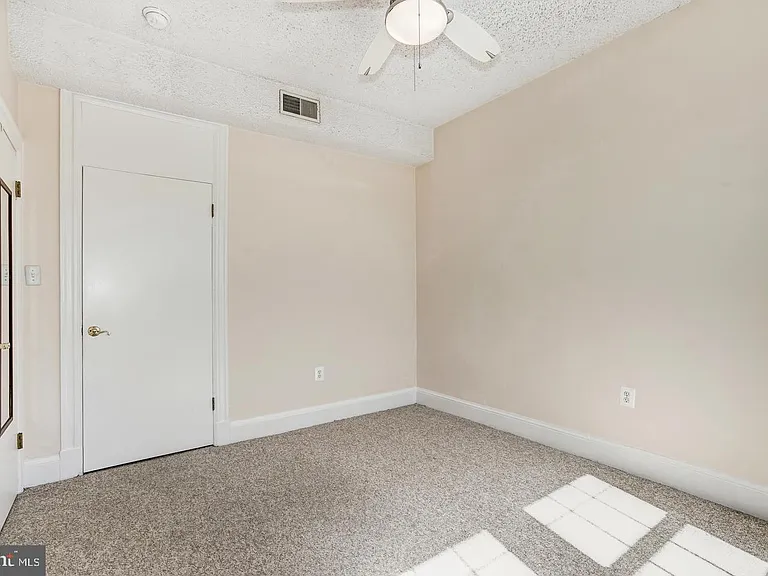 1401 Columbia Rd NW #215 — Photo 24