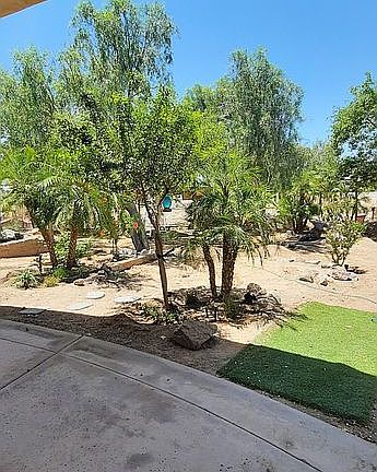 3rd image of 3977 Mediterranean Ln