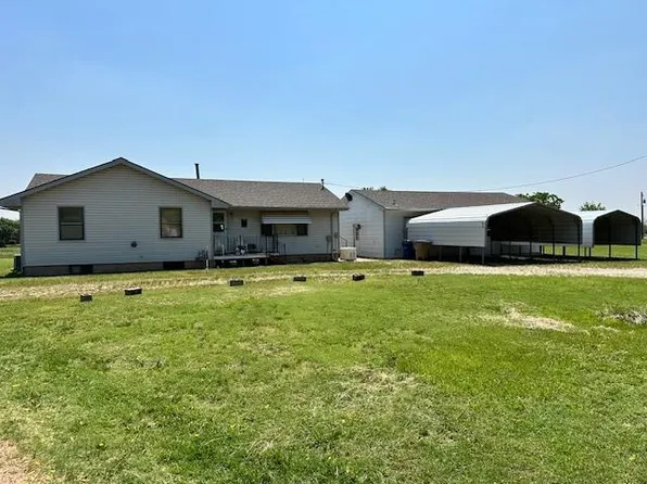 501 S Cranmer St, Conway Springs, KS 67031
