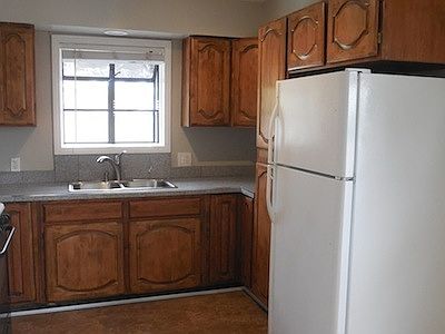 4th image of 1026 N Dalton Ave