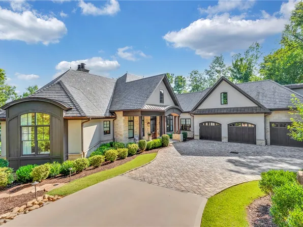 110 Waterfern Ct, Six Mile, SC 29682