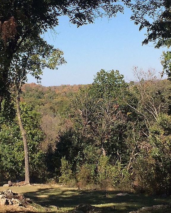 Valleyview from back of Pool