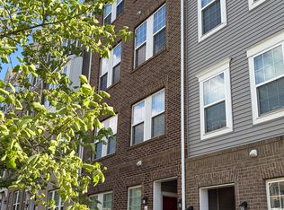 2831 Duvall Ridge Rd, Hyattsville, MD 20785