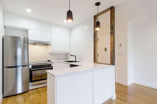 Rented by Town Residential | media 18