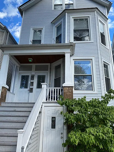 3441 N Seeley Ave #G Photo 1 3441 N Seeley Ave #G Photo 1