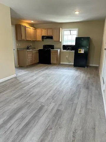 25 Holladay Dr #26