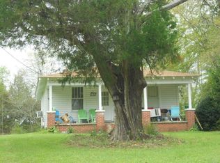 5453 Barrineau Park School Rd, Molino, FL 32577