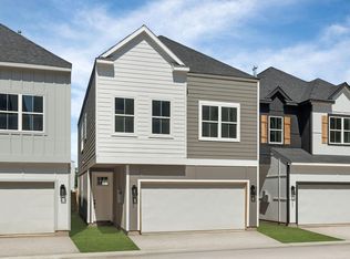 5823 Highland St, Houston, TX 77009