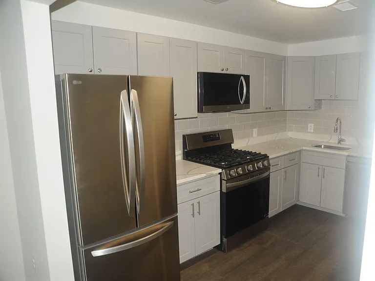 830 Quince Orchard Blvd #202 — Photo 14