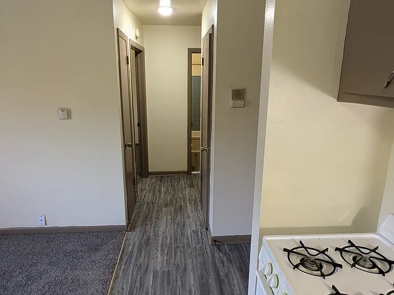 3401 W Wells St #11 — Photo 3