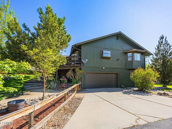 2nd image of 8455 Doretta Ln