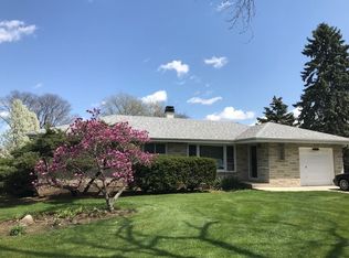 4203 Downers Dr, Downers Grove, IL 60515